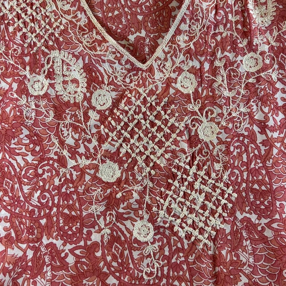 Chicos Tunic Blouse Coral Paisley Embroidered V-Neck Rayon Top Womens Size 3 XL - Picture 5 of 8
